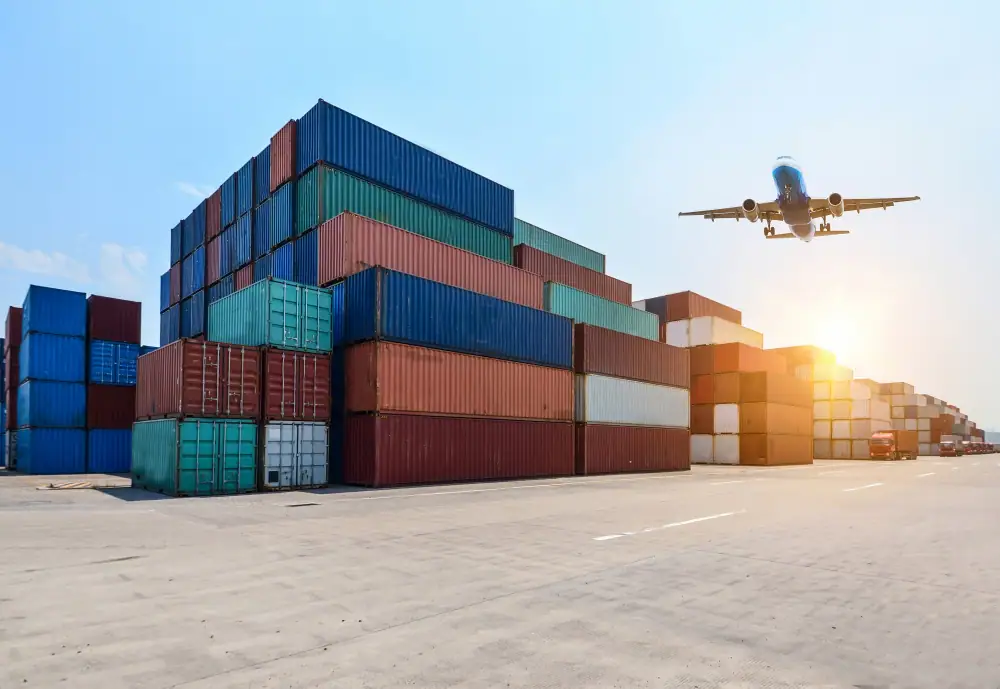 Terminal de conteneurs et fret aérien — logistique internationale